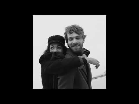 Grupa Amora - Bo kiedy mnie w tańcu całujesz