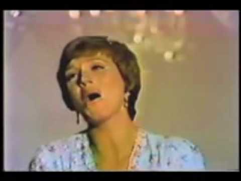 Julie Andrews & Hollie Steel - "I Could Have Danced All Night"