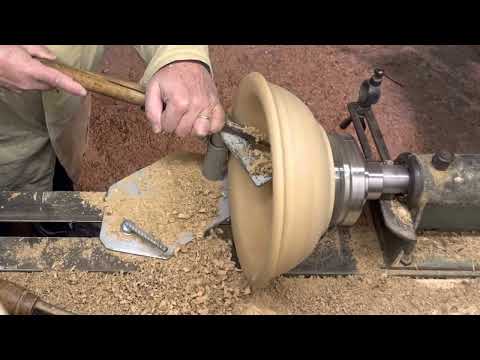 Tutorial lavori in legno al tornio artigianale. Ciotola in legno di castagno - Tindaro Stracuzzi
