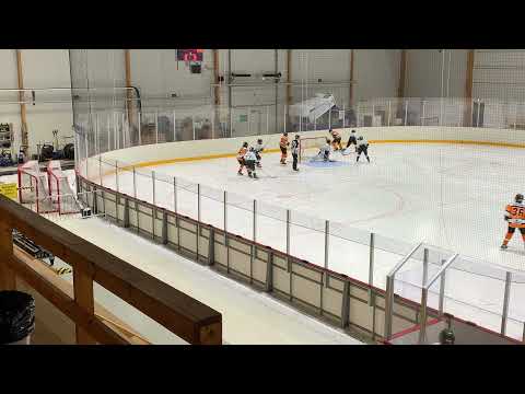 21-12-11 Kurra White-GrIFK Gold  4K