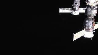 Space 2018-NASA ISS Live FEED ☆¤ Can Someone Explain this?