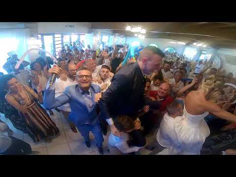 Ingresso Sposi Divertente e Travolgente al Matrimonio - Il Parco dei Poeti - Francesco Barattucci