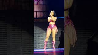 Nicki Minaj &quot;Win Again&quot; LIVE