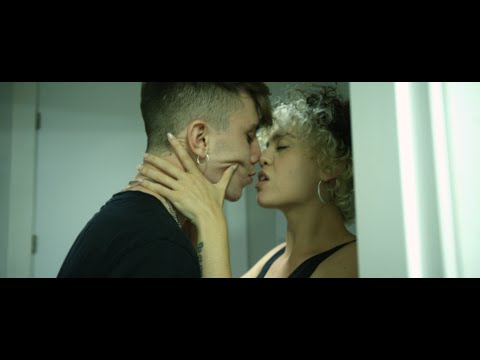 Walls - Hasta que el vecino nos llame (Videoclip Oficial)