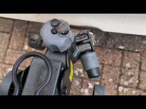 Buzzrack e-Scorpion 1 bike rack problem - won't tighten 