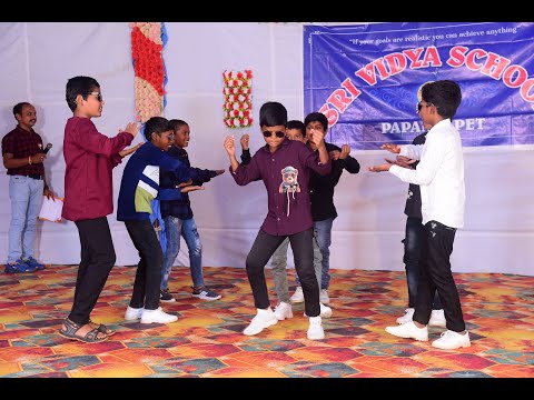 HINDI DANCE PERFORMED BY SRI VIDYA 5 CLASS STUDENTS
