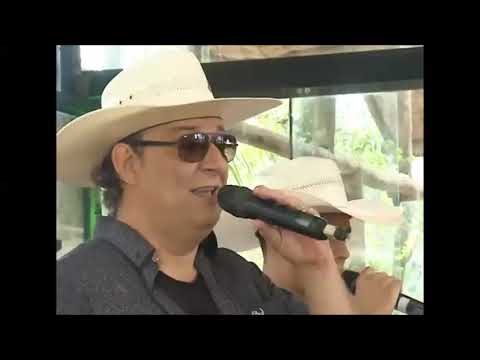 PEÃO CARREIRO & SILVANO - -PERGUNTE A ELA