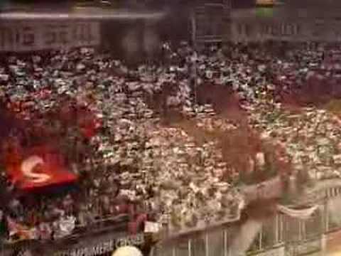 Tifo Lausanne HC - Fribourg (05.10.2002)