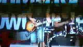 Dean Geyer - Live At Australia Zoo - Rush