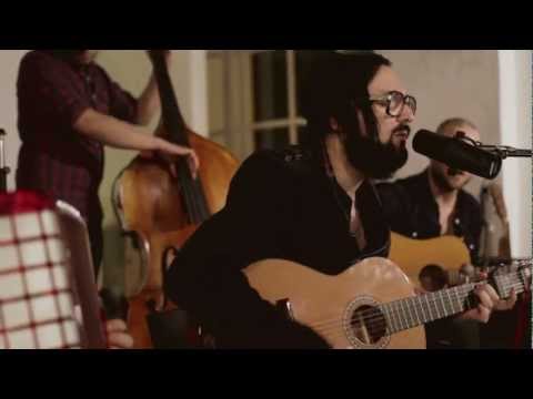 BLAUDZUN - WHO TOOK THE WHEEL (Live & Acoustic)