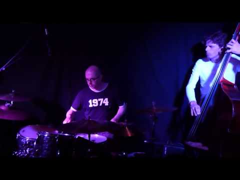 Joe Cherrygen Trio L!VE @ Café A Gogo 26.8.2012