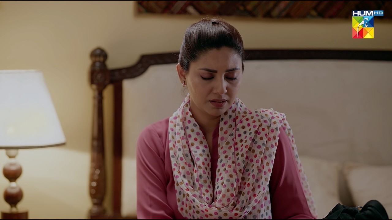 Ye Larki Sirf Qurbaniyan Dene Ke Liye Paida Howi...! Deewar - HUM TV