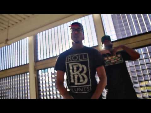 Nino Mufasa and Vigilante Bird - GOLD (produced by Chophouze on the Track)