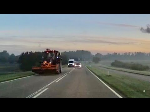 Woman in Citroën C1 almost causes a head-on collision during stupid overtaking