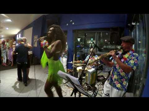 Morena Tropicana Sambossa 4