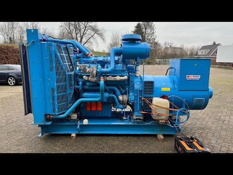 Starting up Perkins 3012-TAG3A 810 kVA Stamford generator As New!