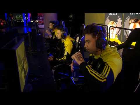 [CWL NOLA] OpTic Gaming vs. Vitality INSANE CTF COMEBACK!