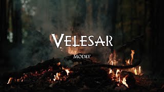 Video VELESAR - Modły (feat. Hanka Osifová, Adam Kłosek & Grzegorz Ste