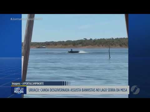Canoa desgovernada assusta banhistas em Uruaçu