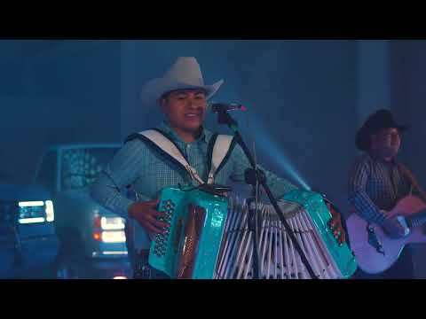 Noveno Norteño - Reproches al Viento ( Video en Vivo )