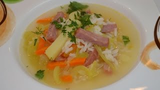 Смотреть онлайн Как варить рисовый суп с ветчиной и помидорами