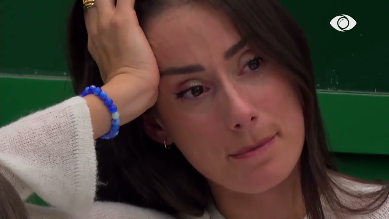 Mikela e përlotur, flet për humbjen e të atit: Dhe pse e vogël, e kam përjetuar sëmundjen e tij