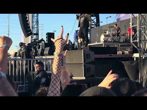 Silverstein | Discovering The Waterfront [FULL SET] | WWWY 2024 [DAY 2] - Las Vegas Festival Ground