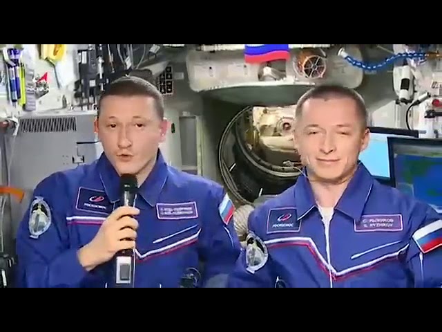 Сергей Рыжиков ХКС бортыннан хатын-кызларны бәйрәм белән котлады