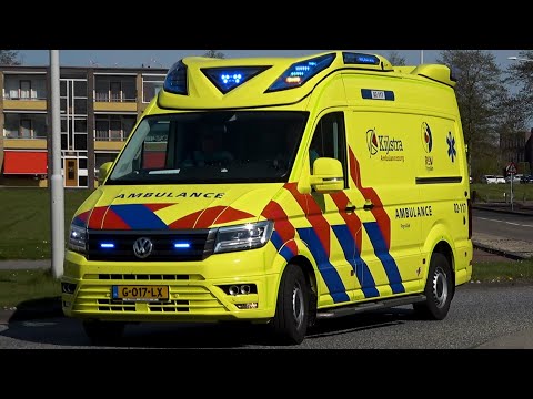 [Nacht- naar dagstand] A1, Otaris CR Ambulance 02-117 Dokkum naar melding in Dokkum