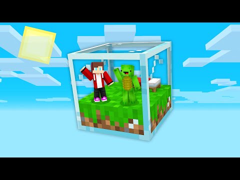 Paper - Mikey and JJ Escaped From a Glass Block in Minecraft (Maizen)