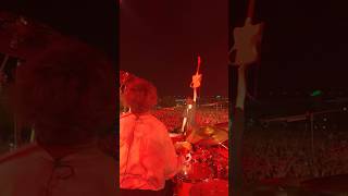 Girl A (:D)、バックに流れる映像と一緒に踊ってくれましたか？ステージからの景色をチラ見せ🫠💿 りく #Alexandros #METROCK #SINGLE1 #GirlA(:D)