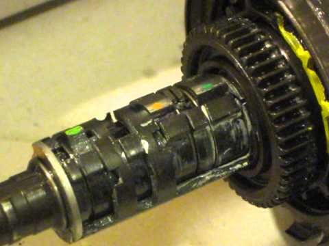 Shimano Nexus Inter 8        Axle Unit: how does shifting work   Schalten mit einer Nexus 8 Gang8