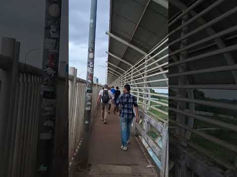 Foz do Iguaçu-PR,  Travessia para Paraguai.