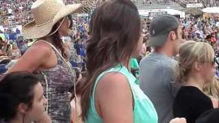 preview picture of video 'Darius Rucker Bayou Country Superfest 2013'