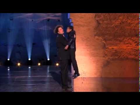 Pedro Soares   Eric Antoine qui soulève Jamel Debbouze