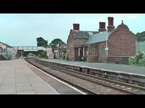 175112 on Chester - Manchester Piccadilly and 66221 on Healey Mills - Penyffordd