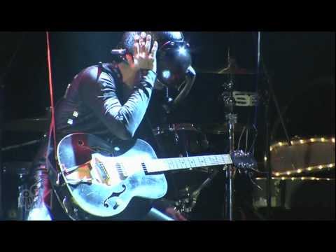 Bob Log III - Riverside (Live in Sydney) | Moshcam