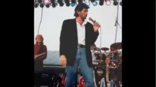 Eddie Rabbitt -  You Make My Heart Skip A Beat