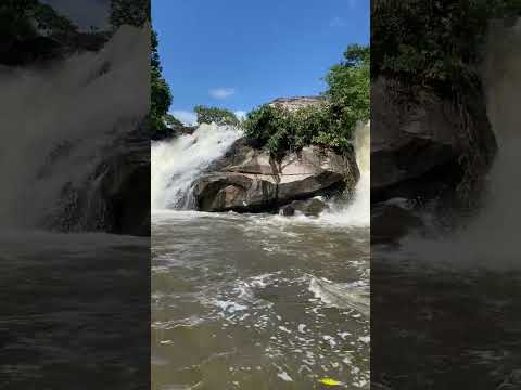 A cachoeira Paracubeba em Redenção CE atualmente está dessa forma. Abril de 2024