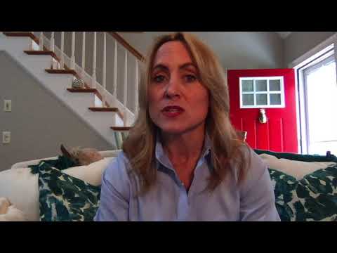 Should You Work with An Agent Who is a Friend or Family Member?