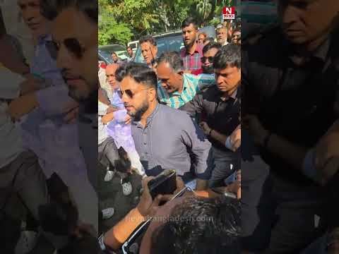 পদত্যাগের ঘোষণা দিতে প্রেসক্লাবে ইশরাক হোসেন