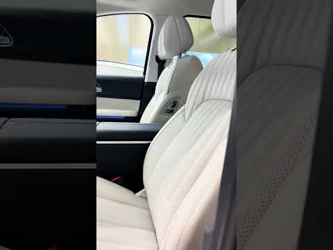 Thumbnail for All New 2025 Voyah Dreamer Walkaround | Extended range MPV | Review & Walkaround by Voyah Dreamer