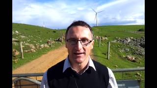 preview picture of video 'Richard supports clean energy in Victoria'