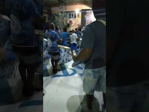 Waguinho do Repique - Tocando Repique Mor na Beija-flor