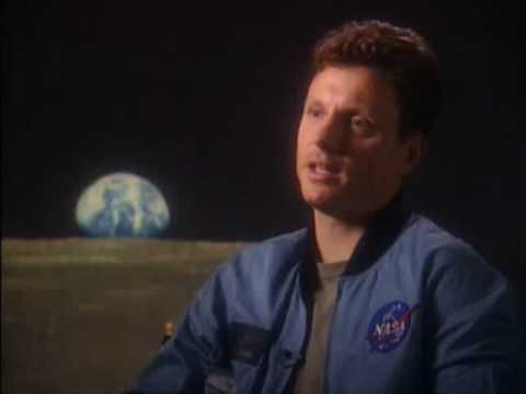 Thumbnail of the video: From The Earth To The Moon - Featurette (Part 3)