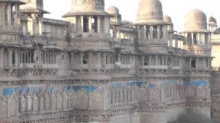 preview picture of video 'Inde 2013 : Gwalior - Man Singh Palace'