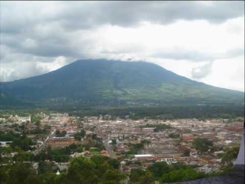 Trois amies au Guatemala