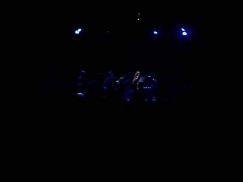 Dead To The World - Patti Smith