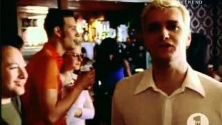 Chumbawamba   Tubthumping HQ   YouTube