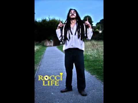 ROCCI LIFE feat. Haych & E1 - 'LOOKING FOR ME'  (Throw Forward - Raw Recording)